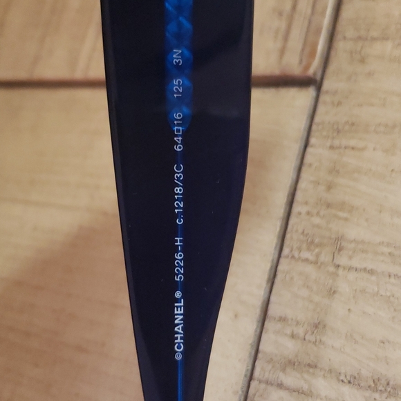 NWT⭐AUTHENTIC CHANEL⭐ Blue Jackie O style STUNNING SOPHISTICATED Sunglasses. - Picture 9 of 16